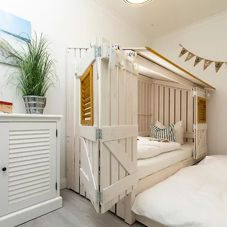 Strandblick 아파트 *