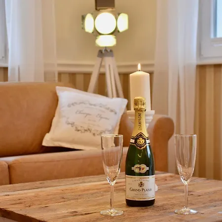 Strandblick Apartment *